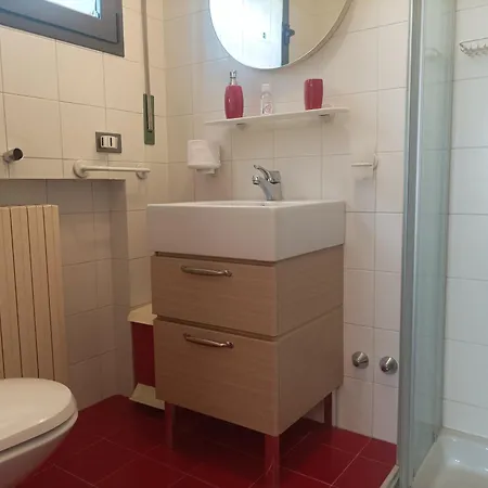 Apartman House 15m - Free Park *