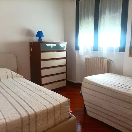 House 15m - Free Park Apartman *