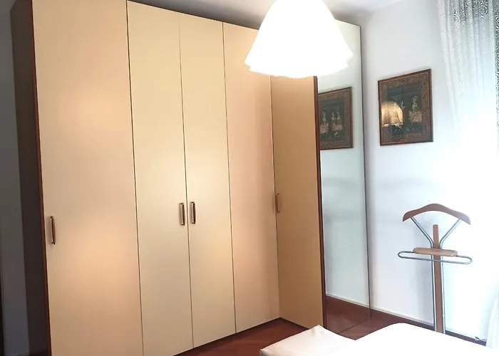 House 15m - Free Park Daire *